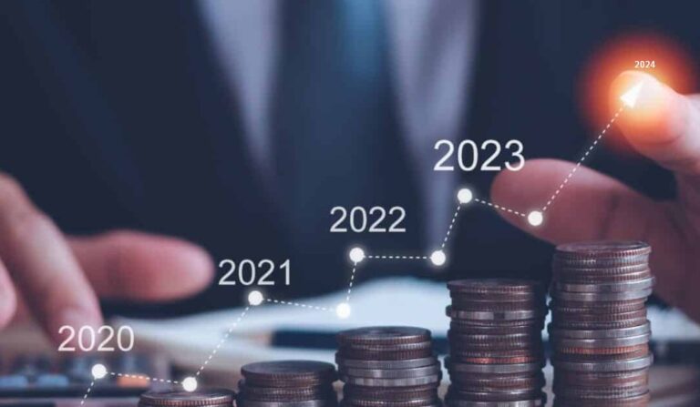 7-High-Growth-Industries-to-Invest-in-2024